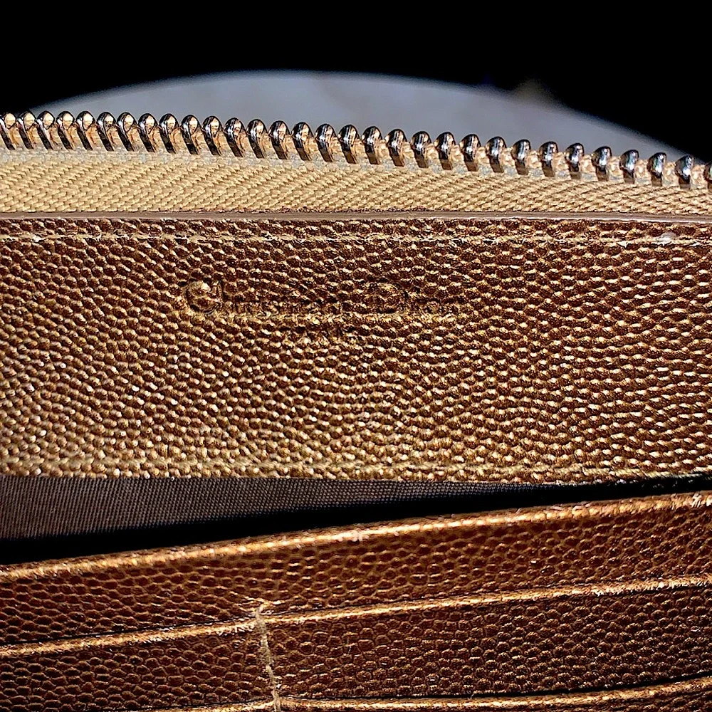 CHRISTIAN DIOR ZIPPY WALLET GOLD METALLIC MADE IN SPAIN